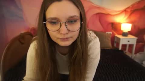 Emily online show from November 10, 2:05 pm