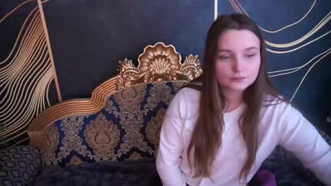 Snapshot of magicpeachhs chatting on January 8, 1:57 pm Emily online show from January 8, 1:57 pm