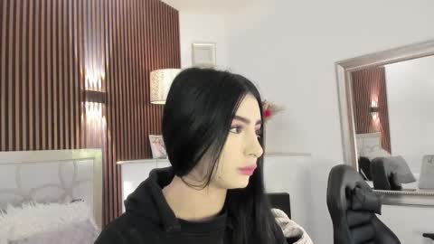 magieethomson online show from February 23, 12:02 pm