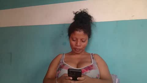 magniah online show from February 25, 6:12 am