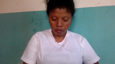 magniah online show from March 15, 5:57 am