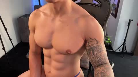 Snapshot of magnus_savage chatting on June 18, 6:23 pm If you want me to use the Lovense please let me know -- online show from June 18, 6:23 pm