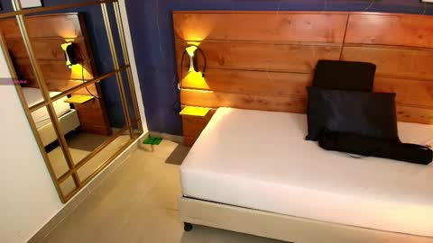 Dani online show from October 16, 11:44 am