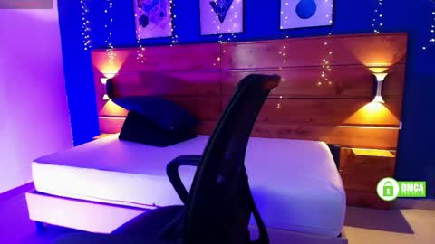 Snapshot of mahia_queen chatting on April 17, 11:24 am Dani online show from April 17, 11:24 am