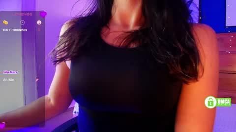 Snapshot of mahia_queen chatting on April 22, 12:28 pm Dani online show from April 22, 12:28 pm