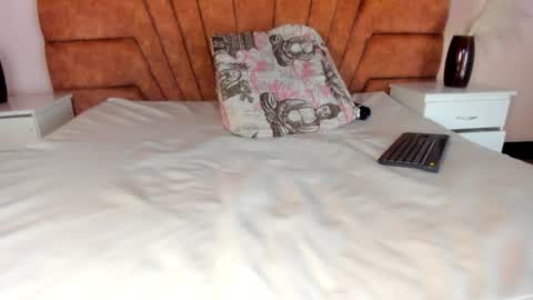 MAHIA online show from January 28, 4:41 pm