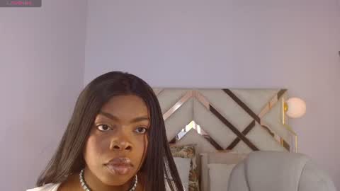 Maia Charris online show from June 19, 11:58 am