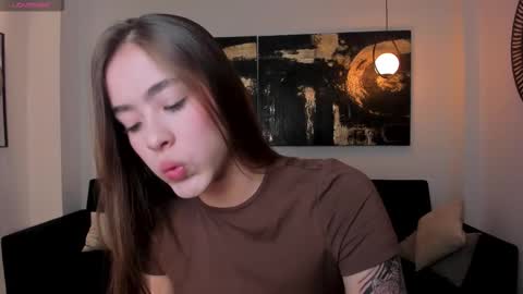  Maia  online show from January 7, 6:43 pm