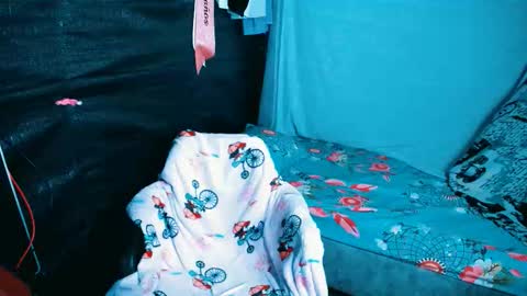 Snapshot of maicol_gomez chatting on March 11, 2:06 am maicol online show from March 11, 2:06 am