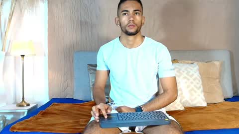 maicolparker0 online show from July 28, 12:12 pm