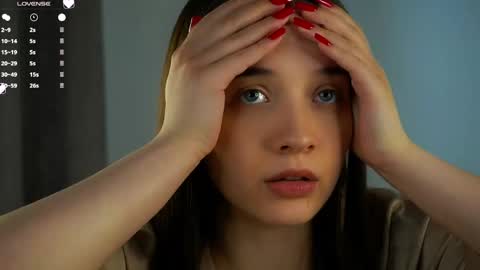 Snapshot of maidabuoy chatting on March 5, 4:45 am Lucy online show from March 5, 4:45 am