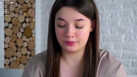 Lucy online show from February 3, 6:40 am