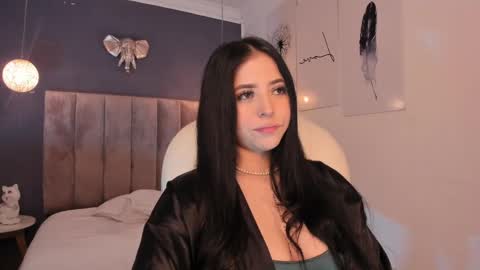 Snapshot of maiiitee_ chatting on December 29, 6:16 pm  Mait  online show from December 29, 6:16 pm