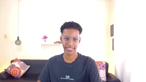 Snapshot of maiki18 chatting on February 27, 2:00 pm I am Maik online show from February 27, 2:00 pm