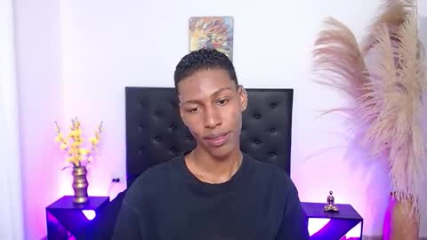 Snapshot of maiki18 chatting on November 1, 1:57 pm I am Maik online show from November 1, 1:57 pm