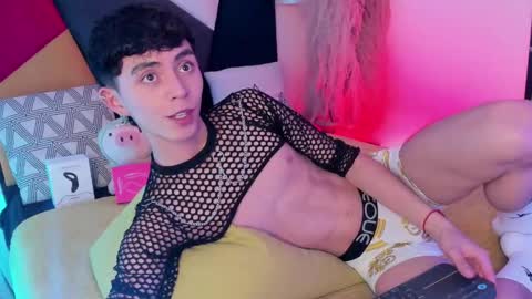 Snapshot of maiky_cooper chatting on October 22, 8:52 pm Maiky Cooper online show from October 22, 8:52 pm