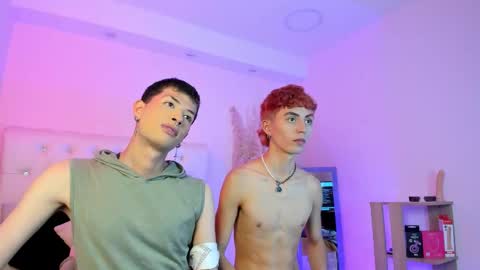 Snapshot of maiky_cooper chatting on November 10, 9:03 pm Maiky Cooper online show from November 10, 9:03 pm