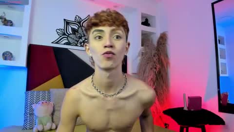 Snapshot of maiky_cooper chatting on November 26, 8:32 pm Maiky Cooper online show from November 26, 8:32 pm