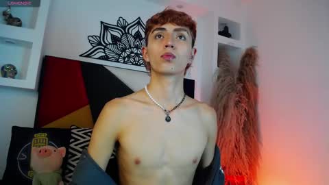 Snapshot of maiky_cooper chatting on November 30, 8:35 pm Maiky Cooper online show from November 30, 8:35 pm