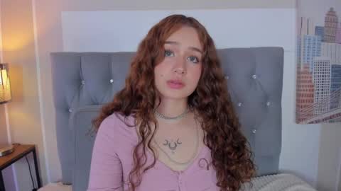 Snapshot of mailin18 chatting on December 14, 12:11 am Mailin online show from December 14, 12:11 am