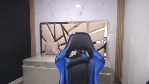 Maily online show from November 12, 2:56 am