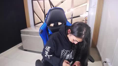 Maily online show from December 16, 3:55 am