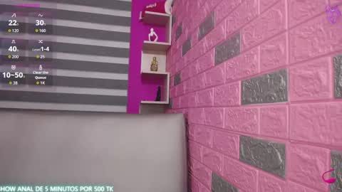 Snapshot of maily_can chatting on March 18, 10:46 pm MAILY CAN online show from March 18, 10:46 pm