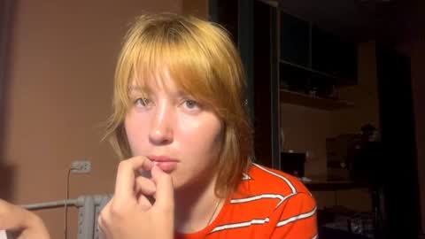 Snapshot of maisawin chatting on June 21, 5:26 pm Evie online show from June 21, 5:26 pm