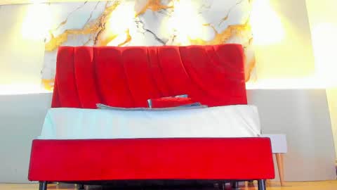 MAISE online show from October 4, 1:31 pm