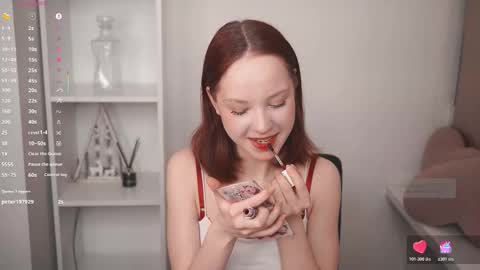 Maisie online show from February 25, 5:00 pm