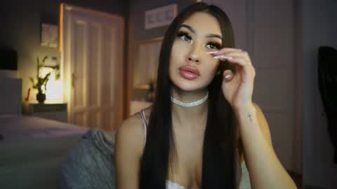 Mai online show from February 19, 6:26 pm