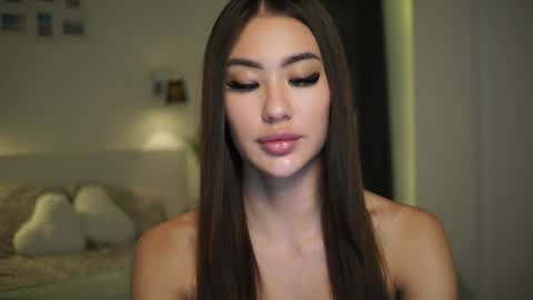 Mai online show from March 27, 8:52 pm