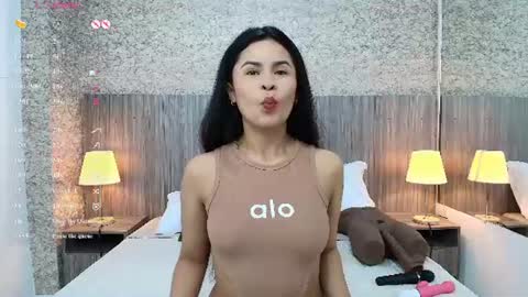   online show from July 18, 11:36 am