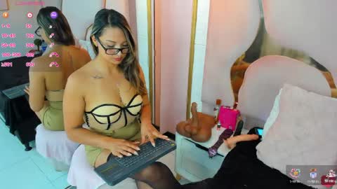 maiyajoness online show from May 6, 4:19 am