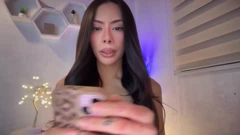 Snapshot of majesticfrancine chatting on February 11, 10:20 am Lovely online show from February 11, 10:20 am