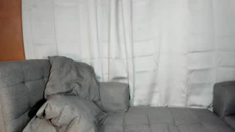 Natalieloves online show from March 6, 8:55 am