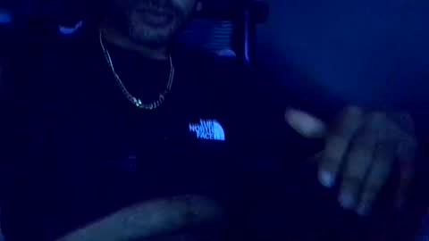 Snapshot of majorb121 chatting on June 2, 7:38 pm majorb121 online show from June 2, 7:38 pm