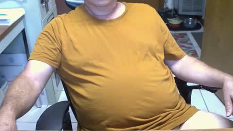 majormike34 online show from May 23, 12:31 pm
