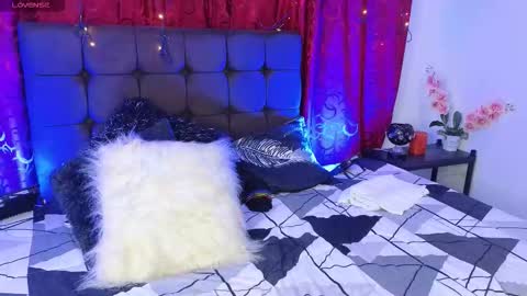 Snapshot of majuu__ chatting on November 8, 11:21 am Celeste Bonet online show from November 8, 11:21 am