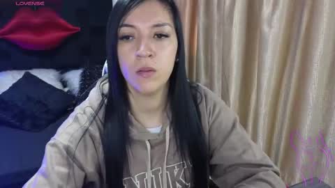 Snapshot of majuu__ chatting on December 5, 11:41 am Celeste Bonet online show from December 5, 11:41 am