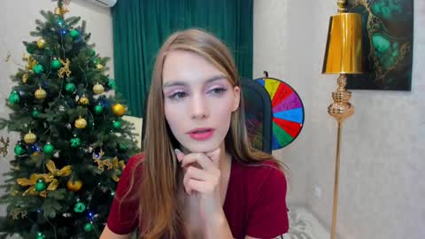 Snapshot of make_love_1 chatting on December 27, 3:31 am Chloe online show from December 27, 3:31 am