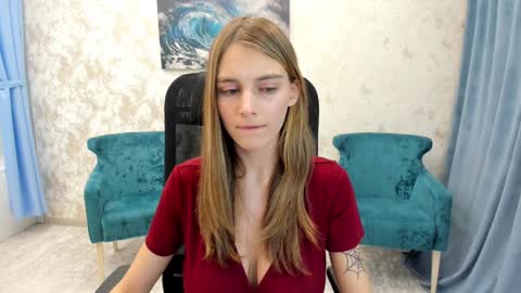 Snapshot of make_love_1 chatting on January 31, 9:48 am Chloe online show from January 31, 9:48 am