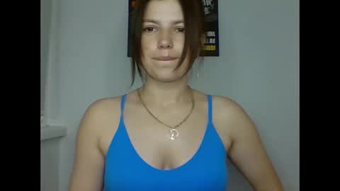 make_mesmile online show from May 27, 6:27 pm
