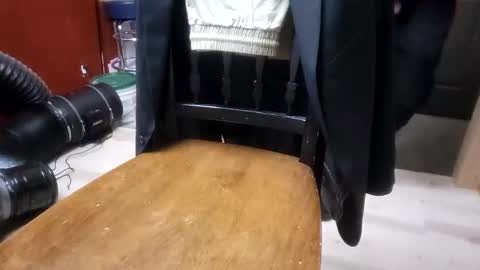 Snapshot of makemypantstightasfuck chatting on February 2, 2:48 am makemypantstightasfuck online show from February 2, 2:48 am