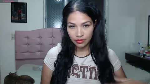 Snapshot of makennaa_1 chatting on May 22, 9:59 am MAKENNAA online show from May 22, 9:59 am