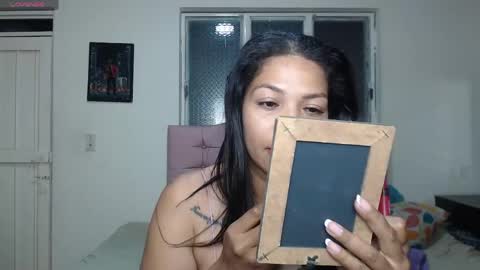 Snapshot of makennaa_1 chatting on June 9, 10:16 am MAKENNAA online show from June 9, 10:16 am