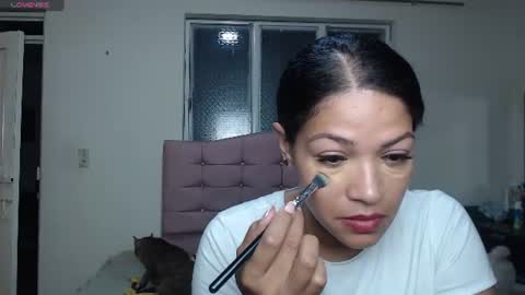 Snapshot of makennaa_1 chatting on June 16, 10:51 am MAKENNAA online show from June 16, 10:51 am