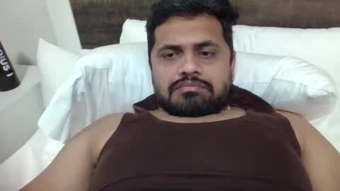 Rakesh Slave online show from December 23, 8:23 am
