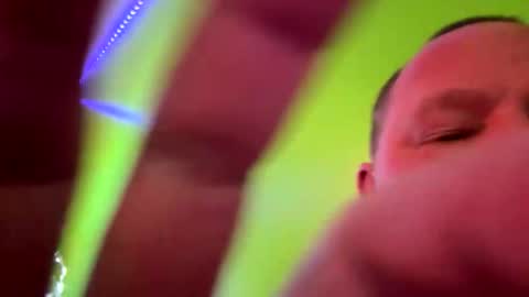 makeyousquirt1969 online show from December 16, 5:23 am