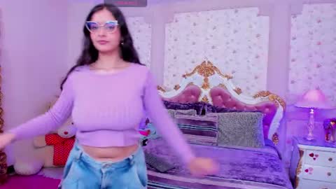 Maki Sins online show from July 29, 7:45 pm